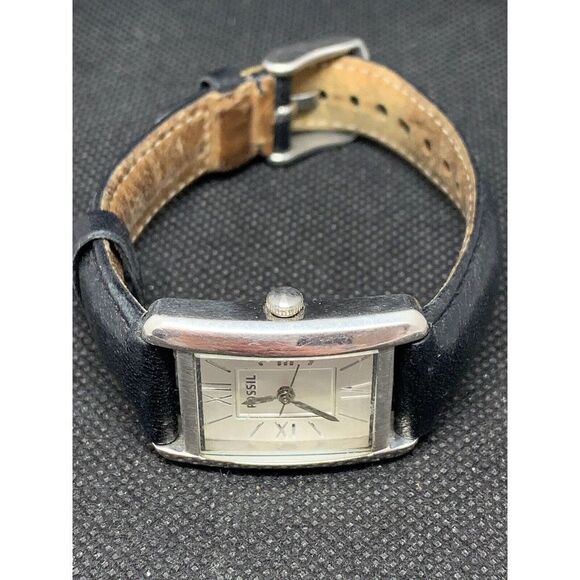 Fossil ES3376 Unisex Watch Rectangular Case Analog Quartz Black Leather O657 - Picture 4 of 7